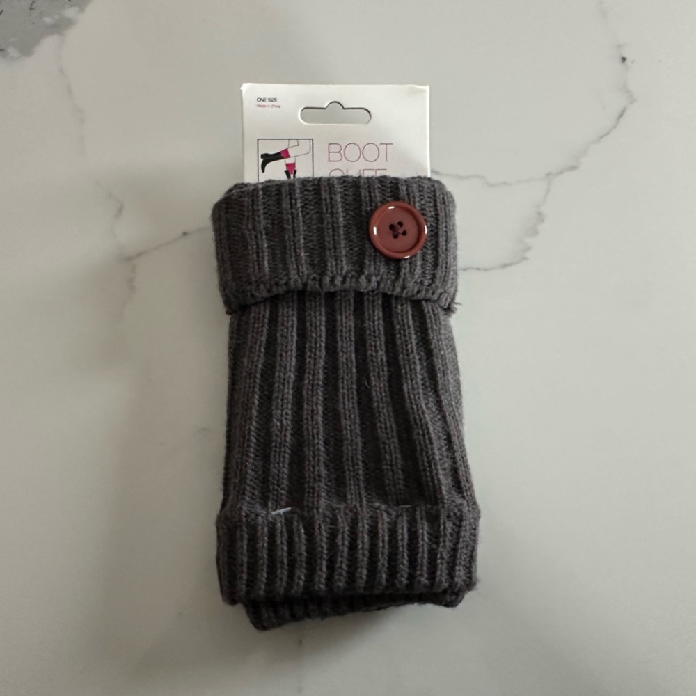 Gray Knit Boot Cuffs with Button
